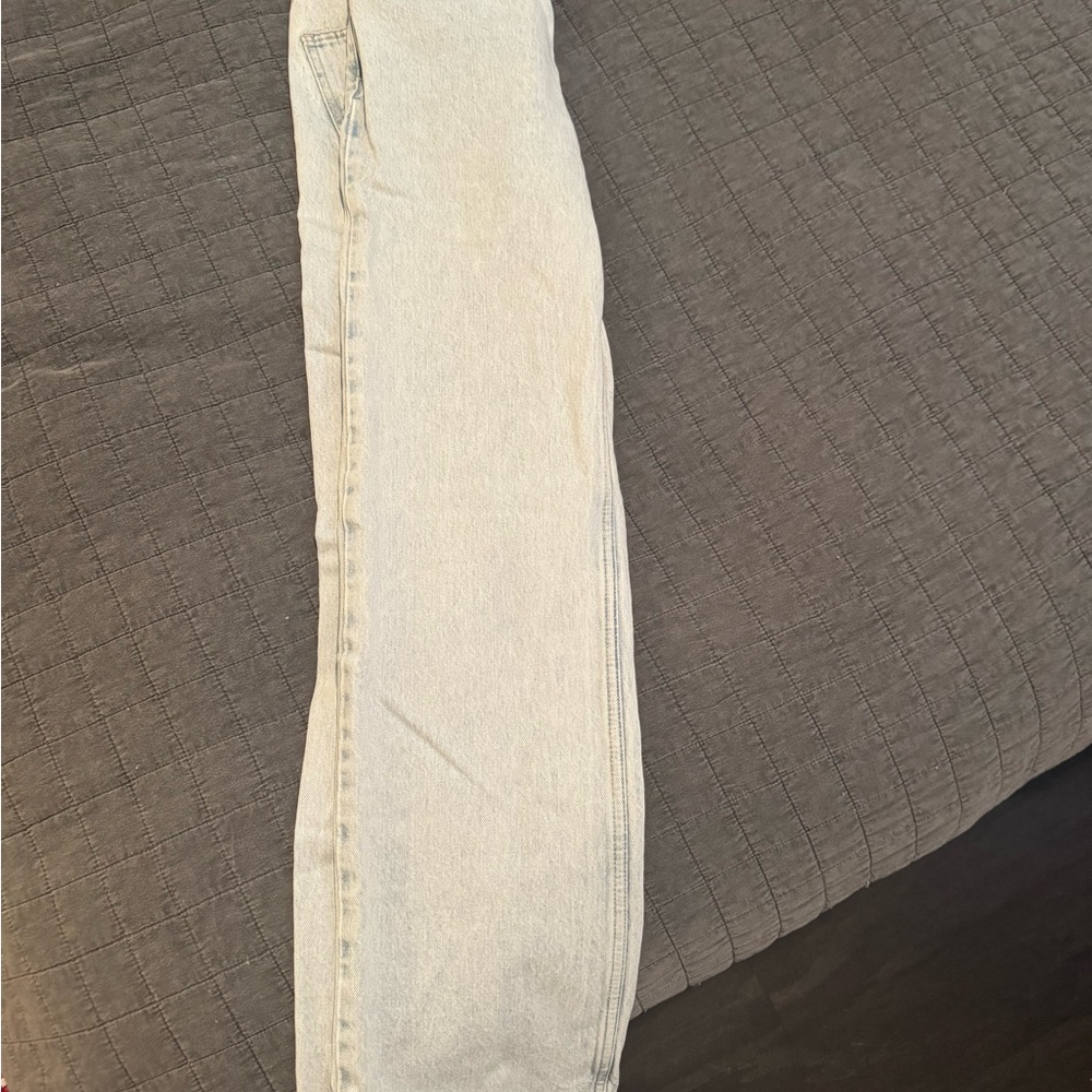 Zara Light Blue Denim Jeans - Picture 3 of 4